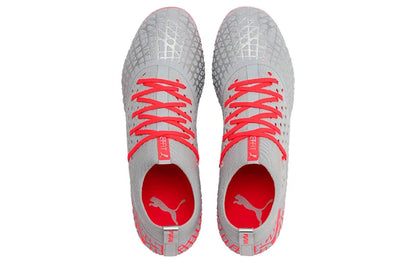 Chaussures de football Puma Future 4.2 Netfit, bout rond, à lacets, multi-sol, basses, MG, grises et rouges, 105681-01