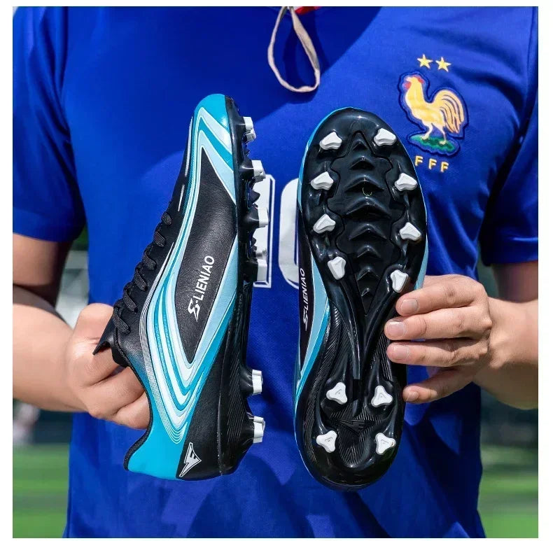 Nouvelles chaussures de football pour hommes, crampons de futsal, chaussures de soccer, chaussures de match, baskets d'intérieur de haute qualité, best-seller, antidérapantes, pour entraînement et extérieur