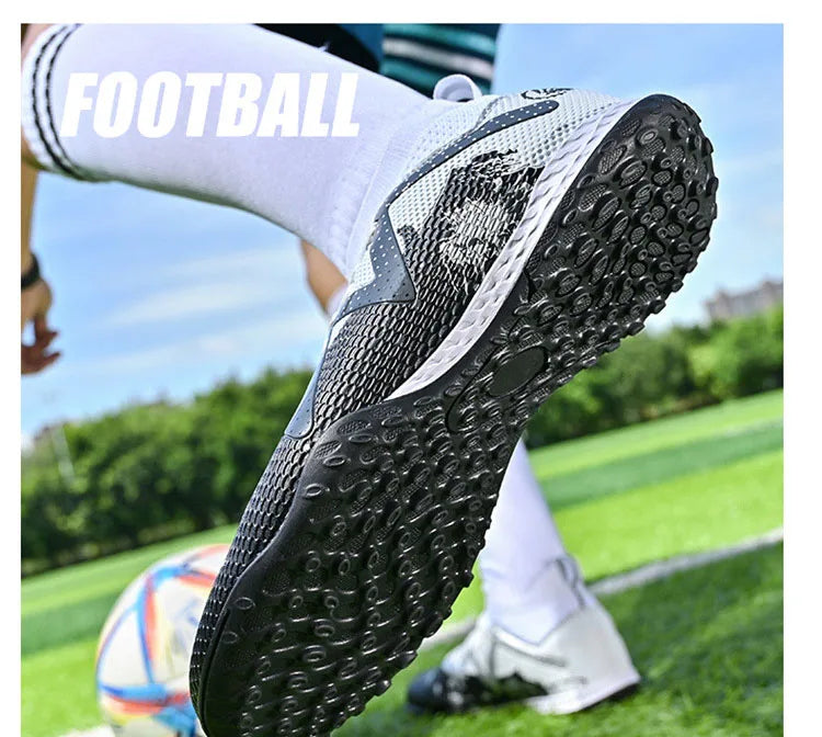 Men's Football Shoes Professional Sports Shoes Men's Long Nail FG Outdoor Sports Cleats Training Shoes Anti Slip Shoes
