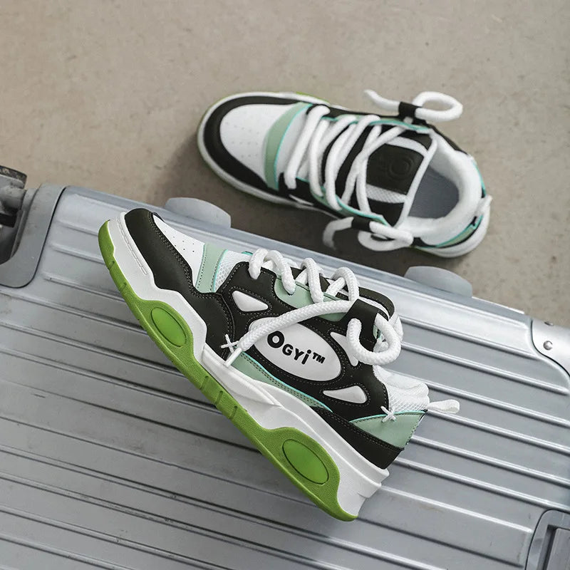 Baskets basses à lacets confortables pour hommes, chaussures à plateforme rehaussées, chaussures de skateboard décontractées, baskets d'extérieur, nouveau, 2023