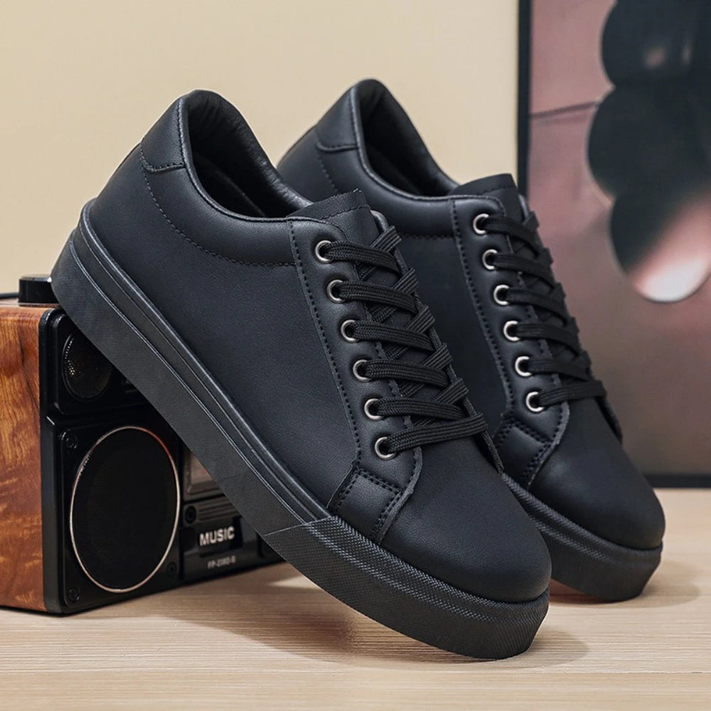 Nejprodávanější módní pánské boty na skateboard, trendy bílé boty, studentské sportovní a volnočasové boty, univerzální pánské boty