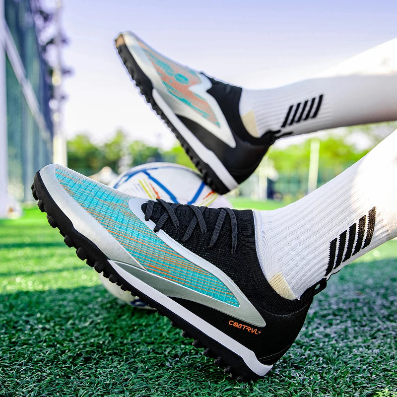 New Men Soccer Shoes Professional Society Turf Training Football Field Boots Non-Slip TF/FG Indoor Football Shoes 32-45